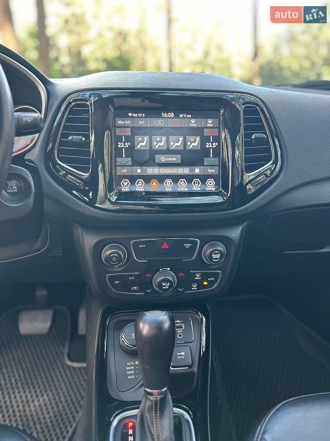 2019 Jeep Compass - мініатюра 24