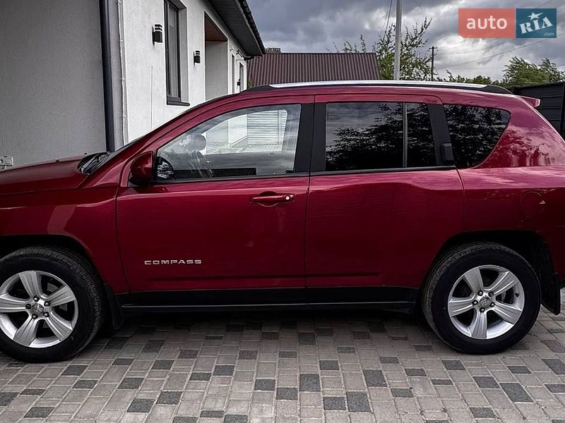 Позашляховик / Кросовер Jeep Compass 2014 в Чернігові