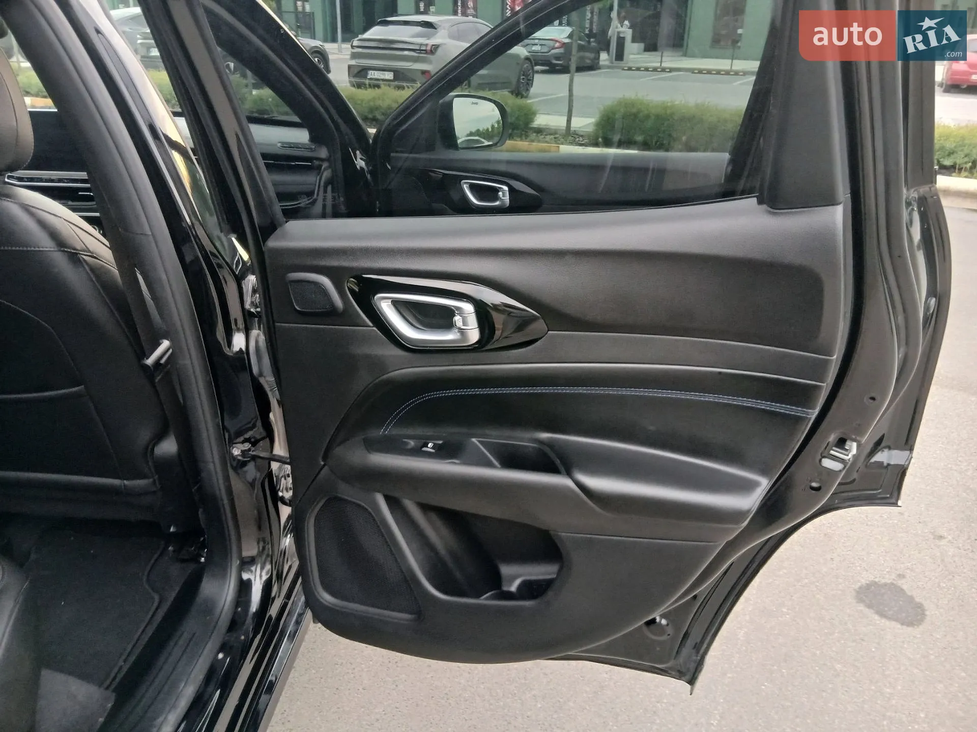 2024 Jeep Compass - мініатюра 24