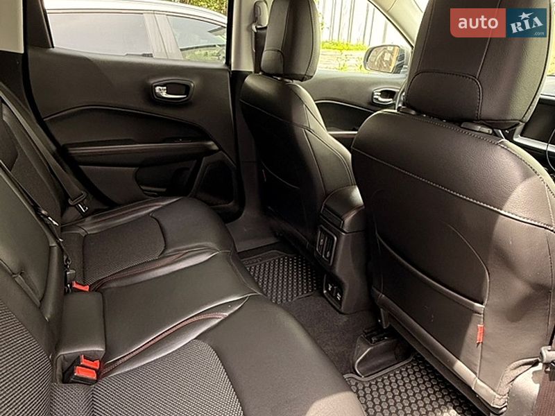 Позашляховик / Кросовер Jeep Compass 2018 в Черкасах