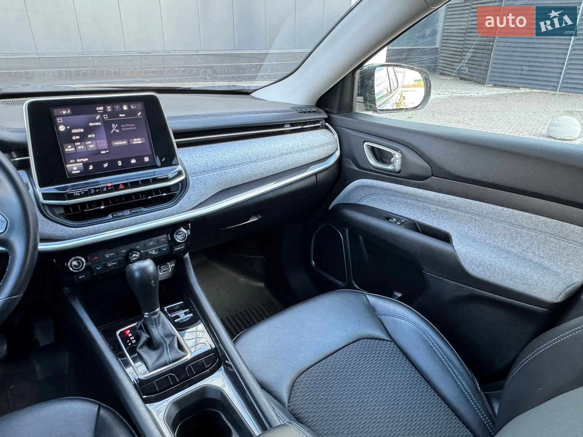 2022 Jeep Compass - мініатюра 19
