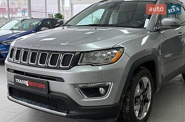 Внедорожник / Кроссовер Jeep Compass 2019 в Киеве