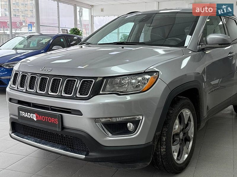 Внедорожник / Кроссовер Jeep Compass 2019 в Киеве