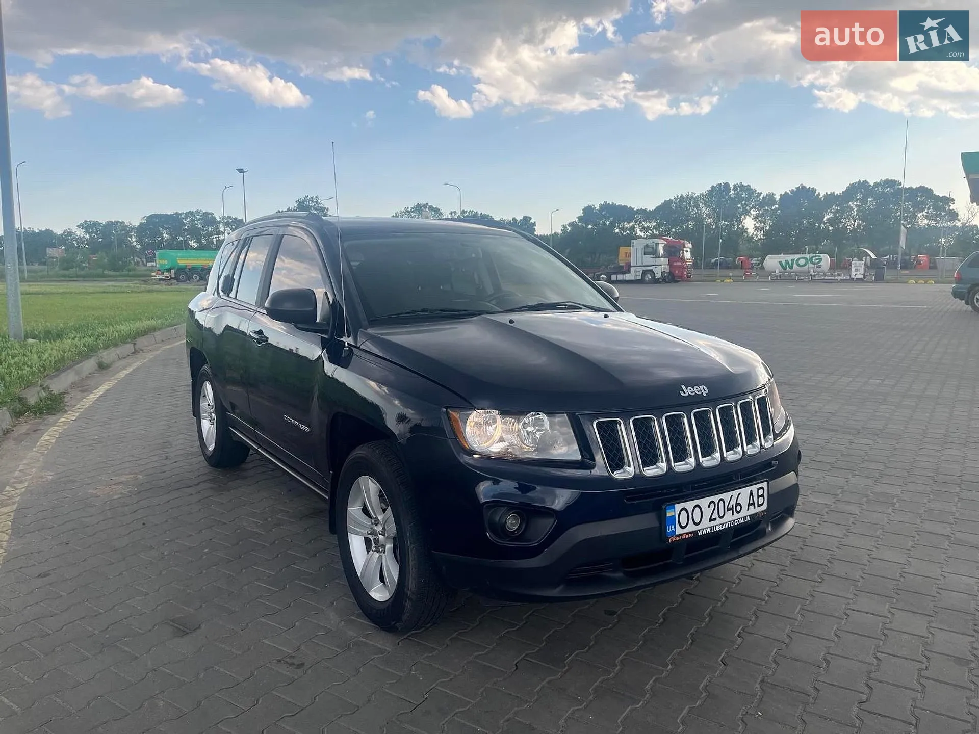 2016 Jeep Compass - мініатюра 2