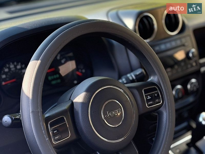 Внедорожник / Кроссовер Jeep Compass 2011 в Киеве