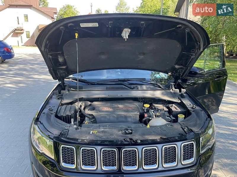 Внедорожник / Кроссовер Jeep Compass 2017 в Тернополе фото 18 Внедорожник / Кроссовер Jeep Compass 2017 в Тернополе