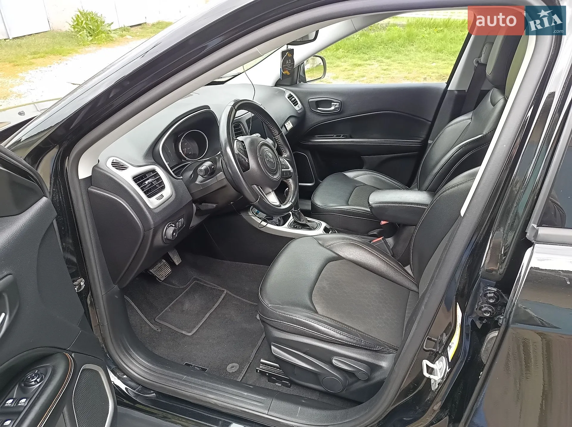 2019 Jeep Compass - мініатюра 14