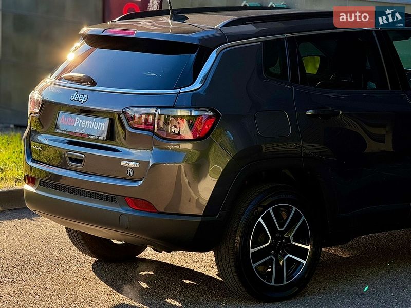Внедорожник / Кроссовер Jeep Compass 2021 в Харькове