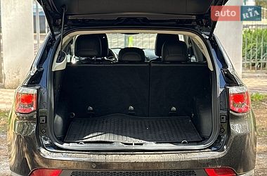 Внедорожник / Кроссовер Jeep Compass 2018 в Сумах