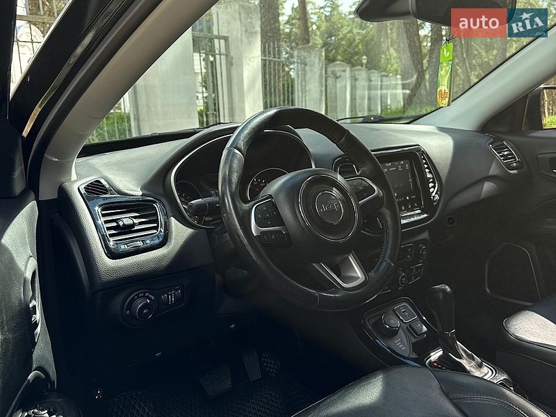 Внедорожник / Кроссовер Jeep Compass 2018 в Сумах