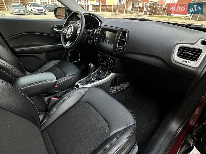 Внедорожник / Кроссовер Jeep Compass 2020 в Сумах