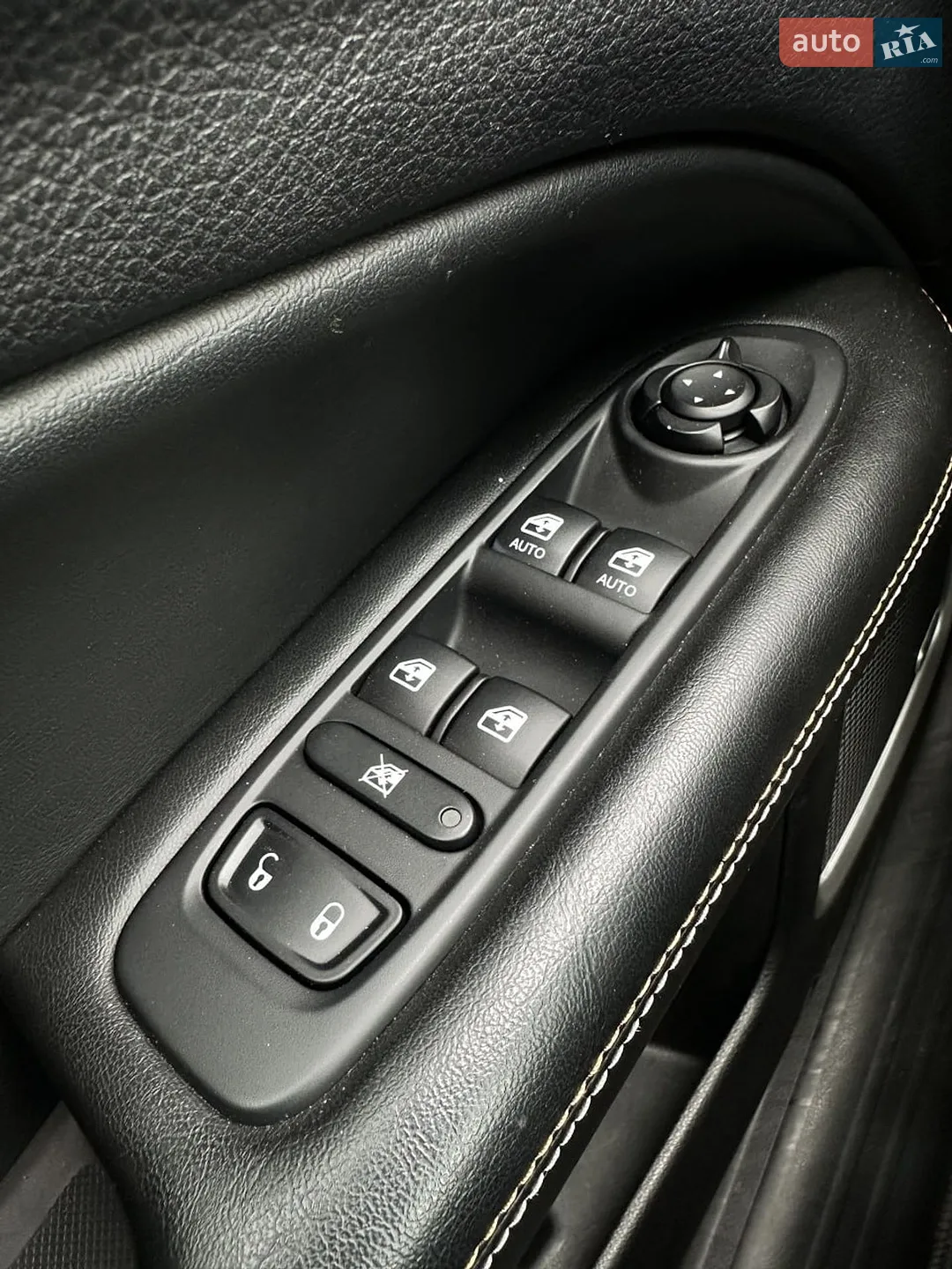 2020 Jeep Compass - мініатюра 34