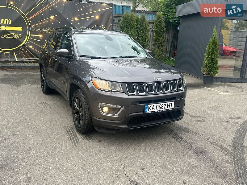 Позашляховик / Кросовер Jeep Compass 2020 в Києві