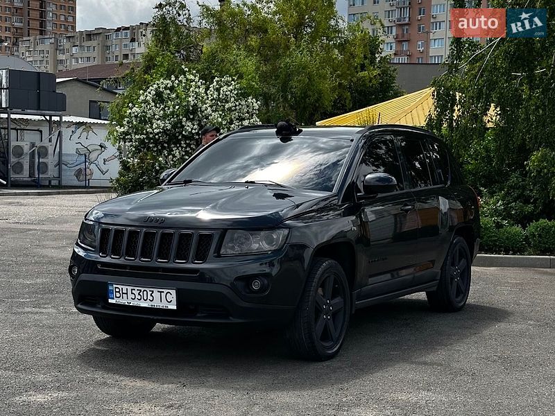 2011 Jeep Compass, VIN 1J4NF5FB2BD218585:plate — zdjęcie 1 (autoria)