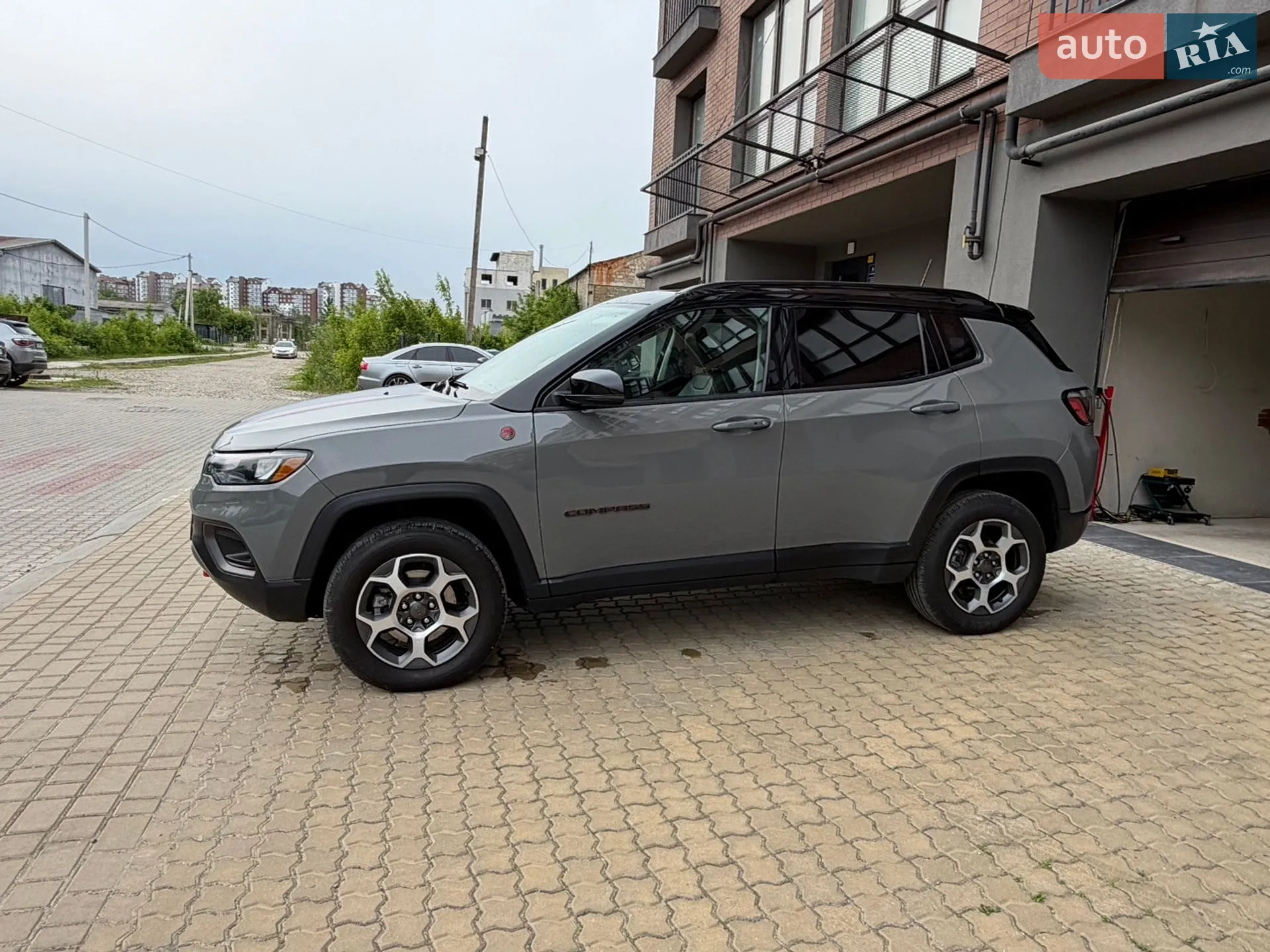 2022 Jeep Compass - мініатюра 2