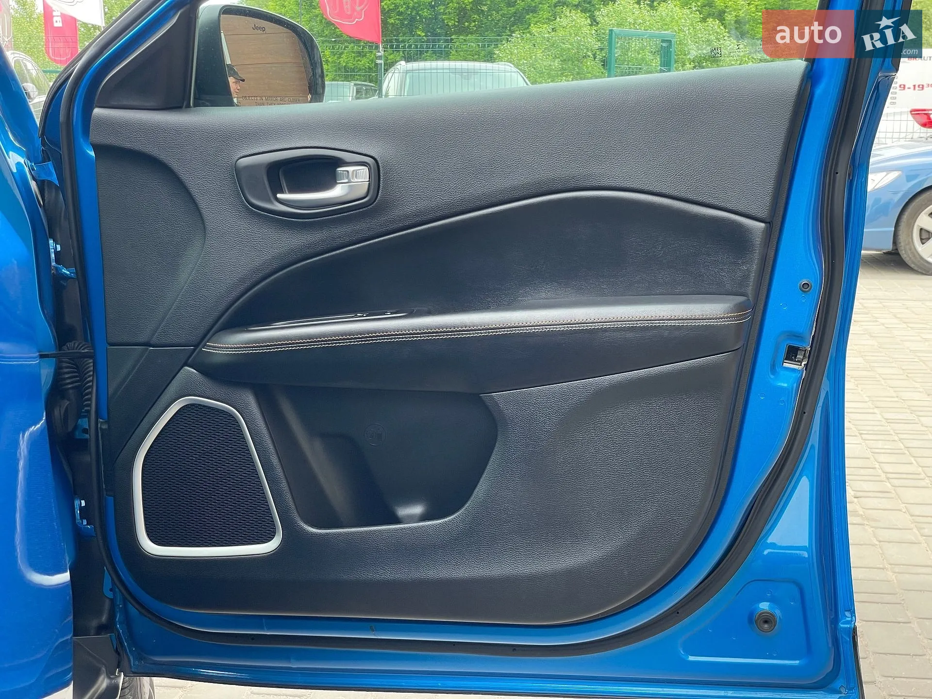 2020 Jeep Compass - мініатюра 31
