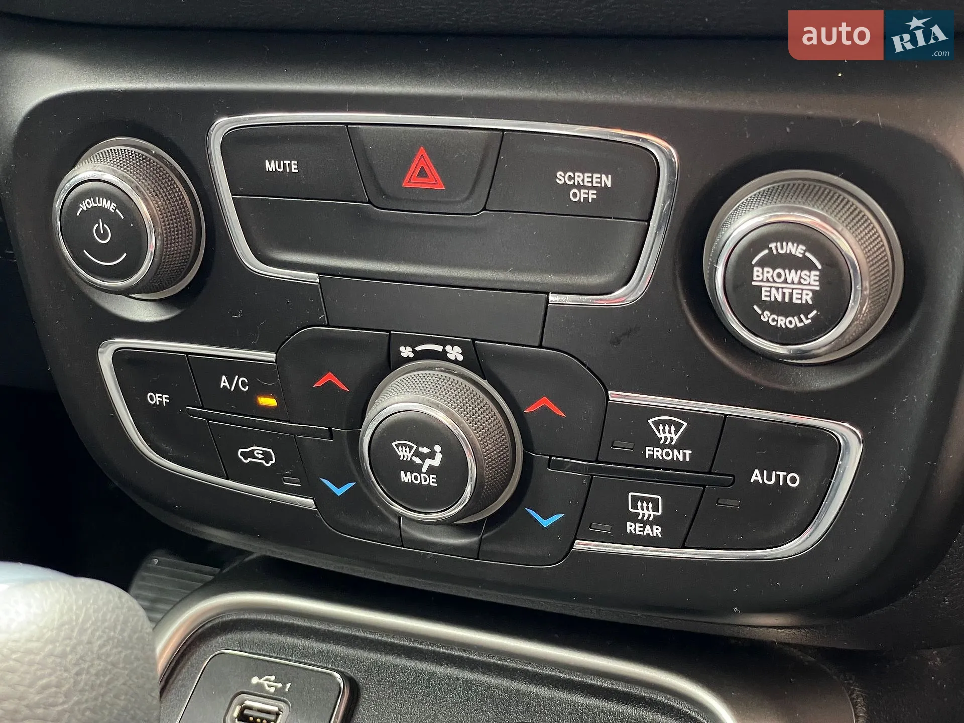 2020 Jeep Compass - мініатюра 37