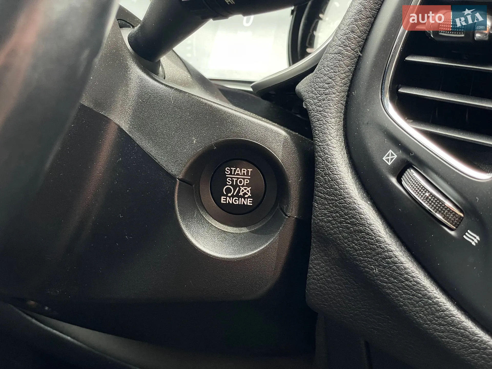 2020 Jeep Compass - мініатюра 40