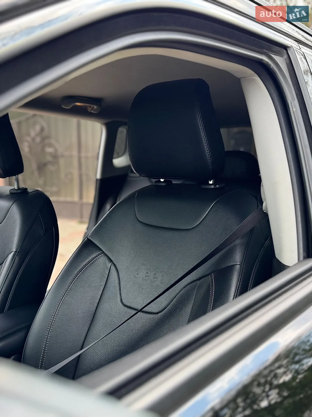 2022 Jeep Compass - мініатюра 11