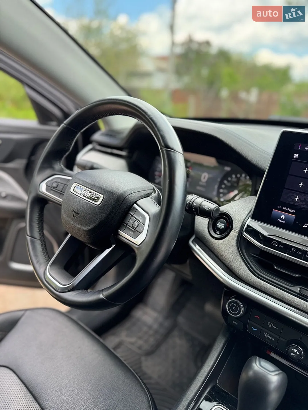 2022 Jeep Compass - мініатюра 19