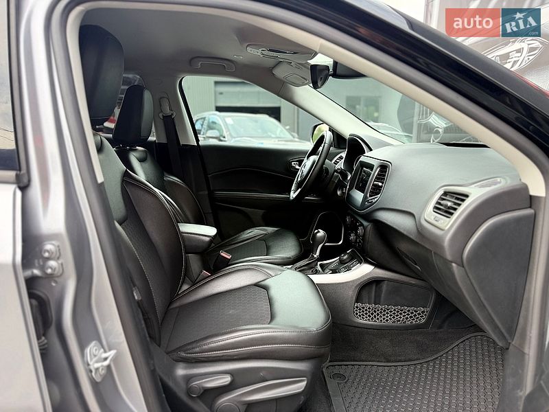 Внедорожник / Кроссовер Jeep Compass 2018 в Львове