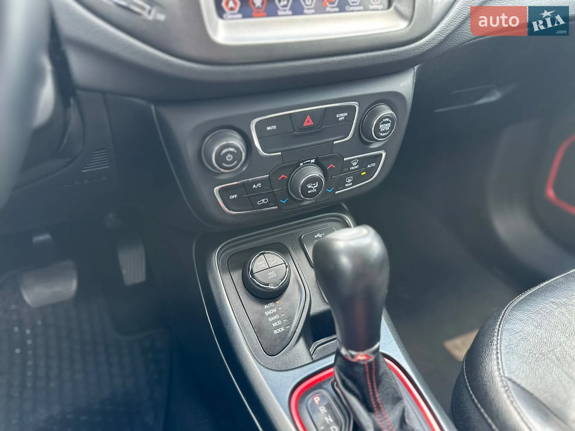 2019 Jeep Compass - мініатюра 33