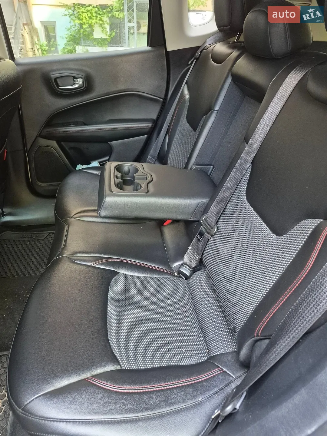 2018 Jeep Compass - мініатюра 8