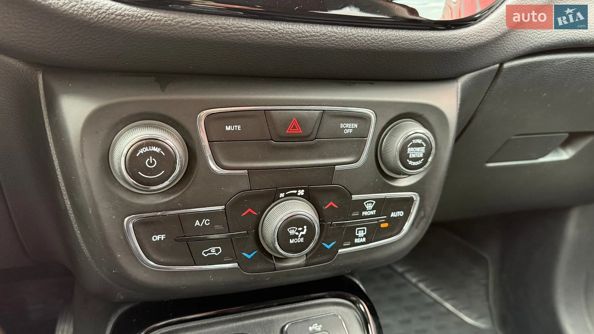 2018 Jeep Compass - мініатюра 30