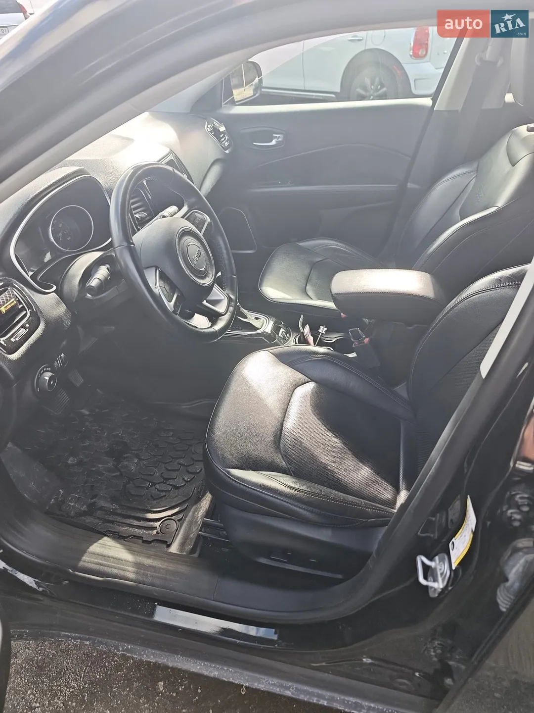 2018 Jeep Compass - мініатюра 17