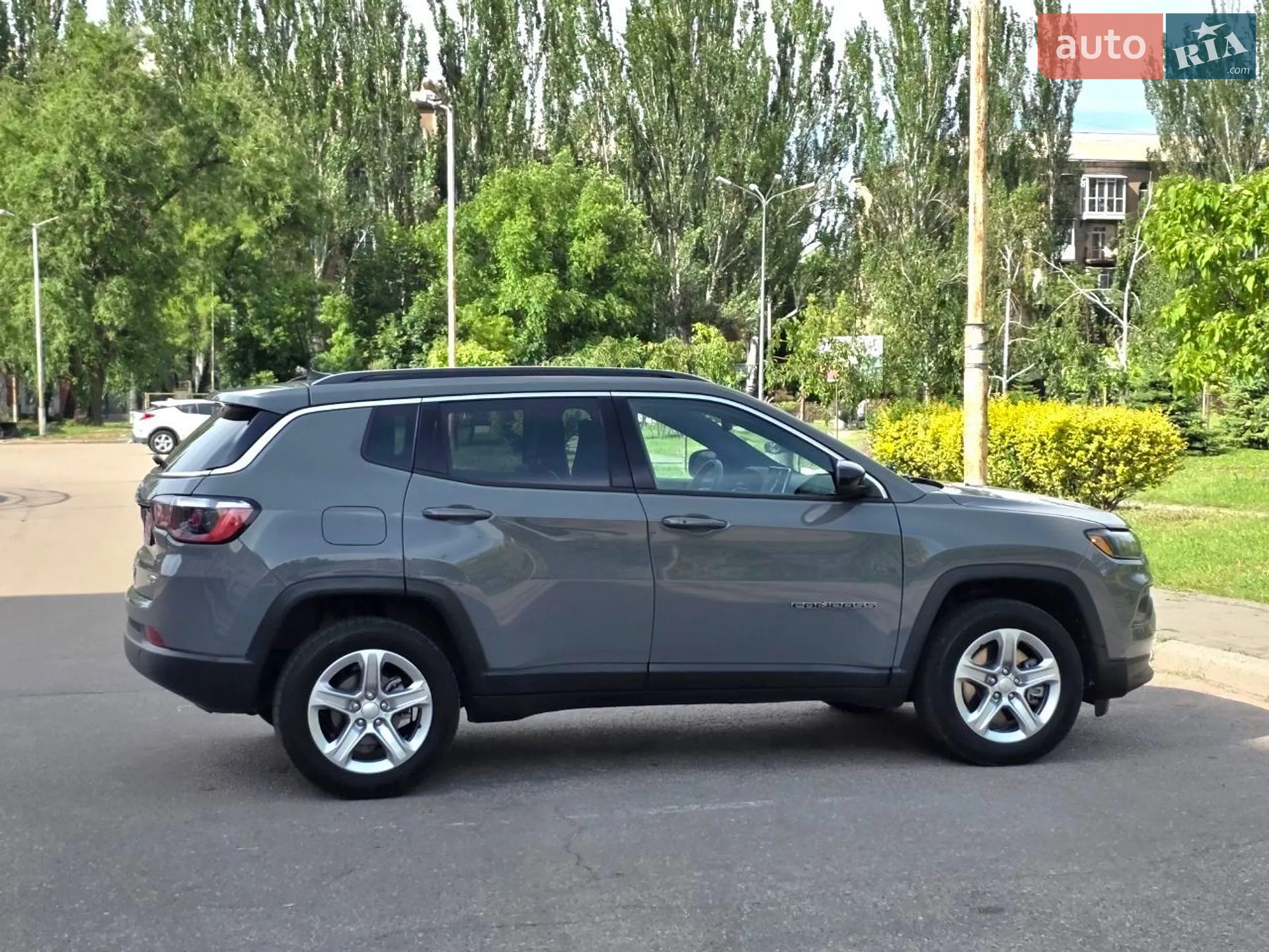2023 Jeep Compass - мініатюра 2
