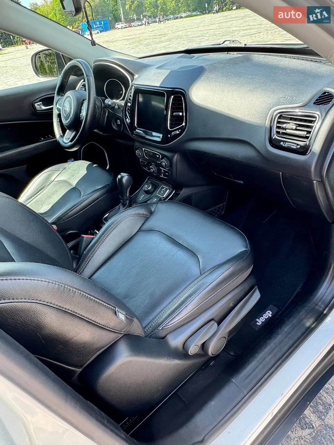 2018 Jeep Compass - мініатюра 8