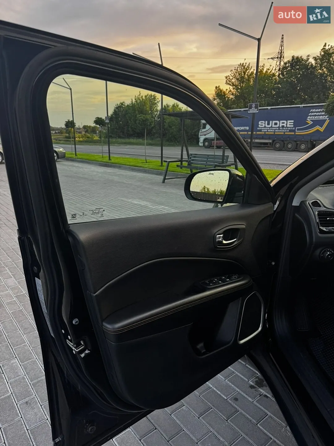 2019 Jeep Compass - мініатюра 11