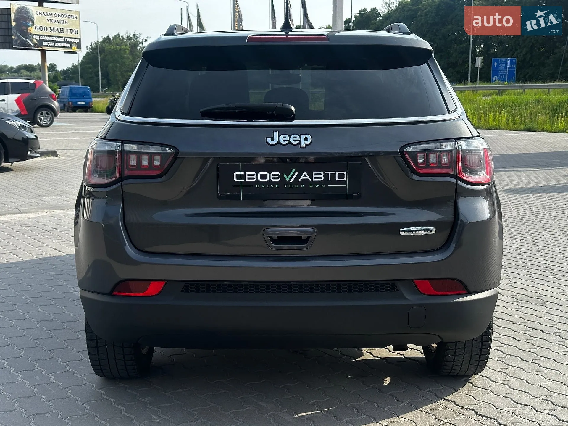 2017 Jeep Compass - мініатюра 10