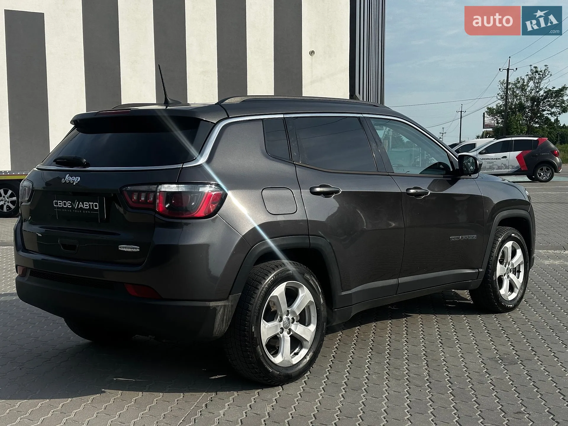 2017 Jeep Compass - мініатюра 14