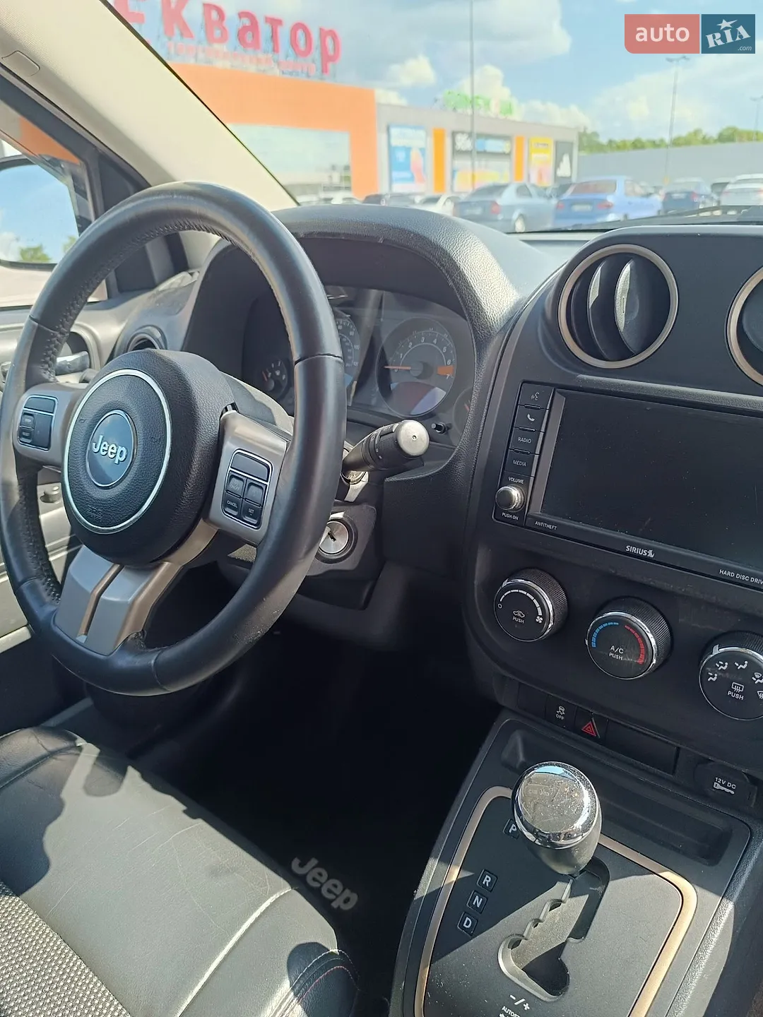 2016 Jeep Compass - мініатюра 28