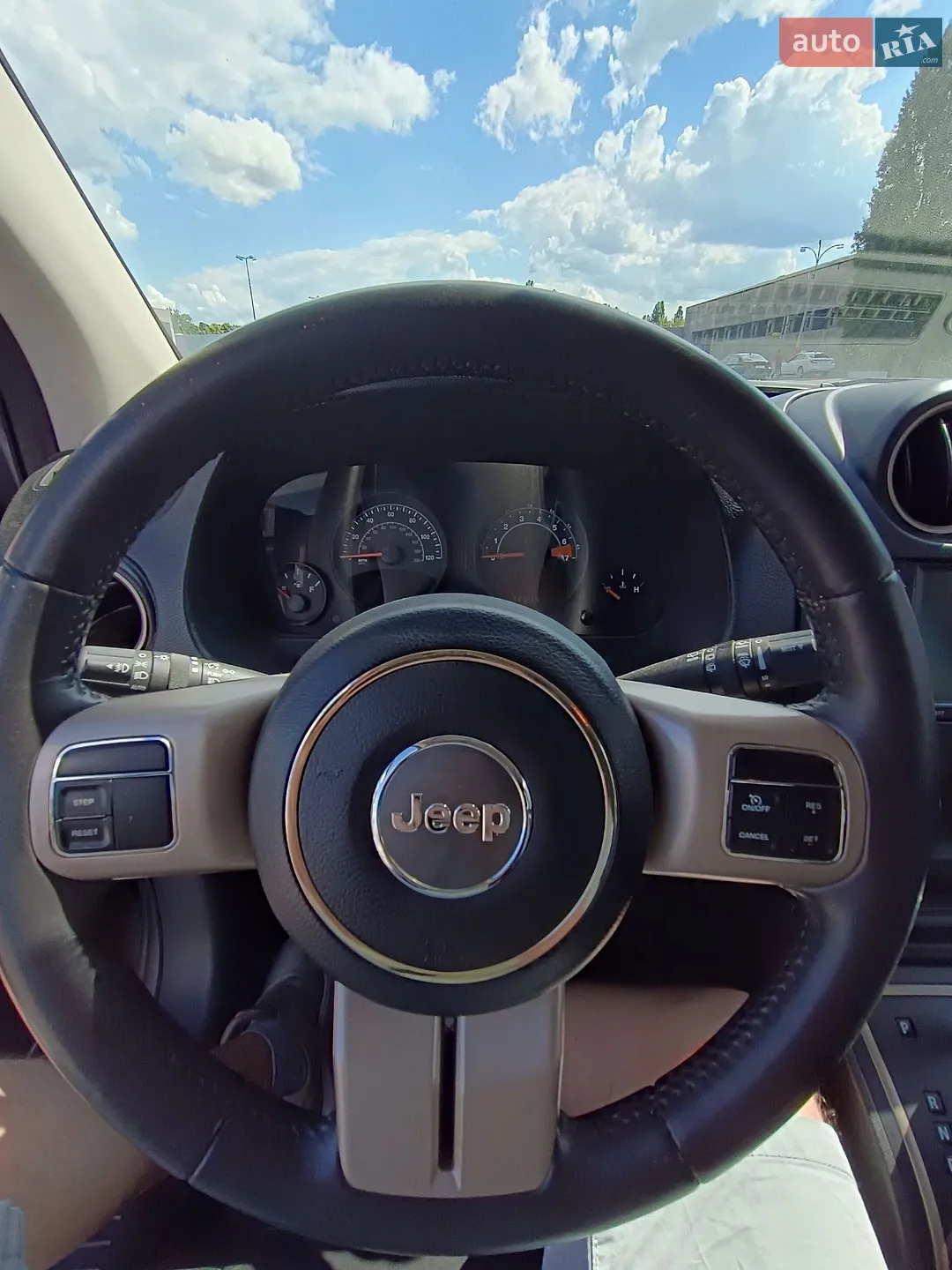 2016 Jeep Compass - мініатюра 26