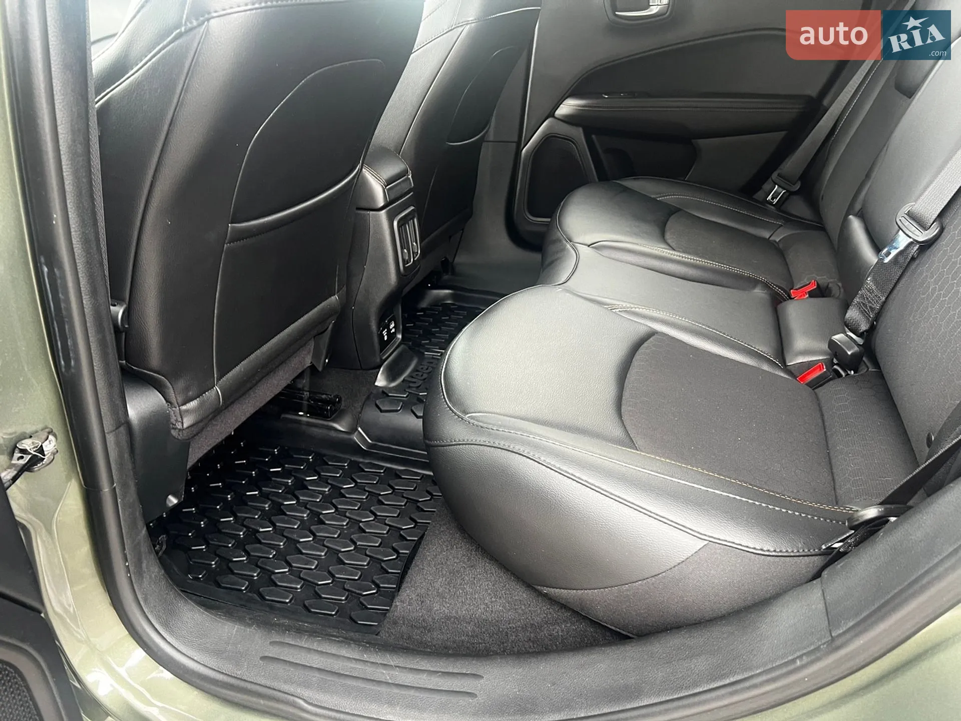 2019 Jeep Compass - мініатюра 31