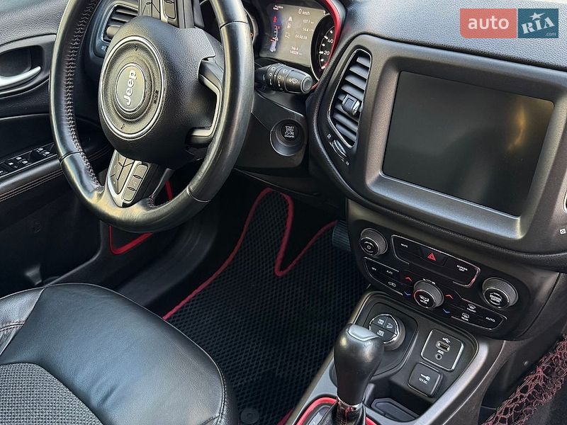 Внедорожник / Кроссовер Jeep Compass 2018 в Кропивницком