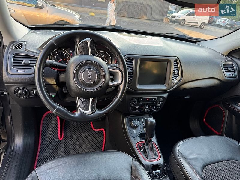 Внедорожник / Кроссовер Jeep Compass 2018 в Кропивницком
