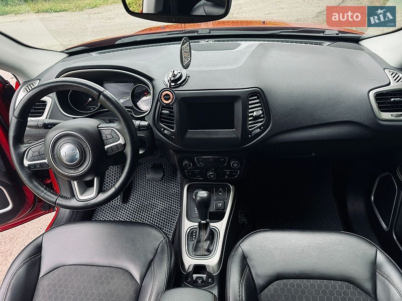 Позашляховик / Кросовер Jeep Compass 2017 в Рівному фото 19 Позашляховик / Кросовер Jeep Compass 2017 в Рівному