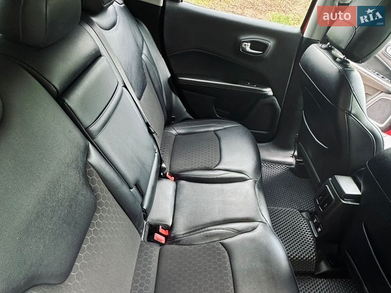 Позашляховик / Кросовер Jeep Compass 2017 в Рівному фото 20 Позашляховик / Кросовер Jeep Compass 2017 в Рівному