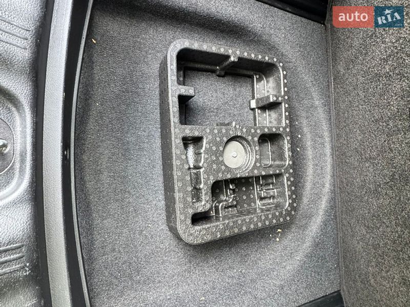 Позашляховик / Кросовер Jeep Compass 2017 в Рівному фото 23 Позашляховик / Кросовер Jeep Compass 2017 в Рівному