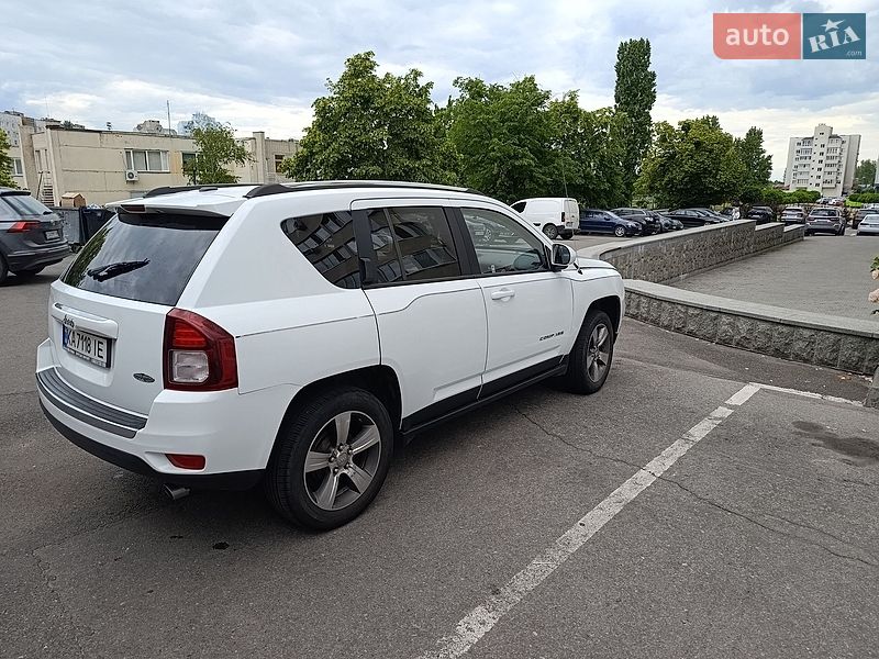 Позашляховик / Кросовер Jeep Compass 2015 в Черкасах