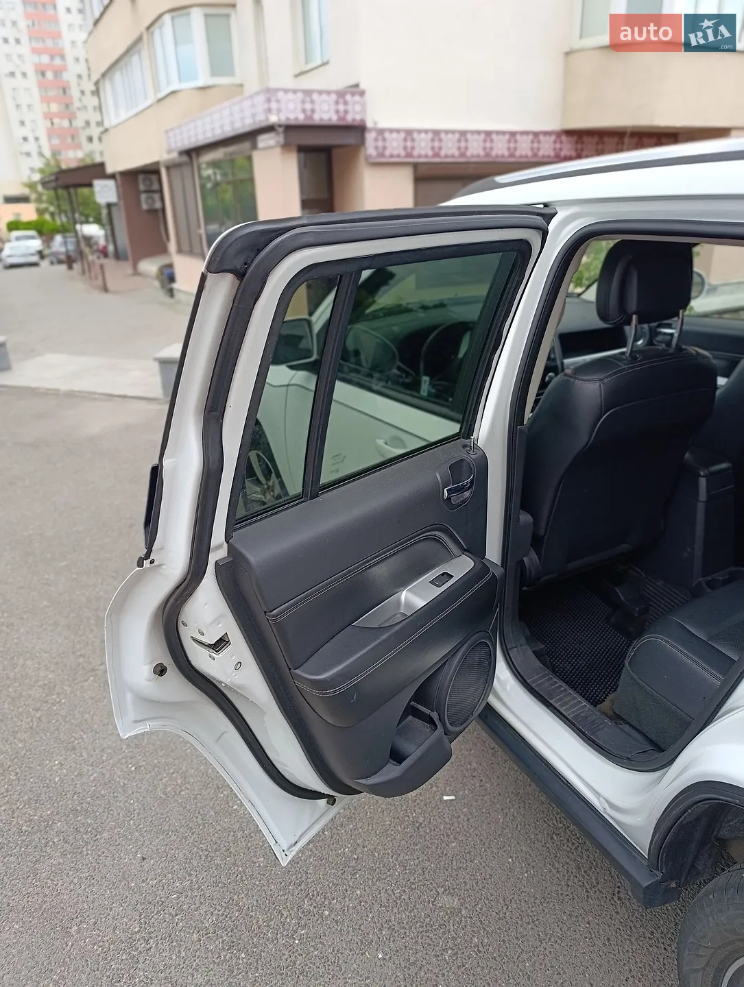 2015 Jeep Compass - мініатюра 10