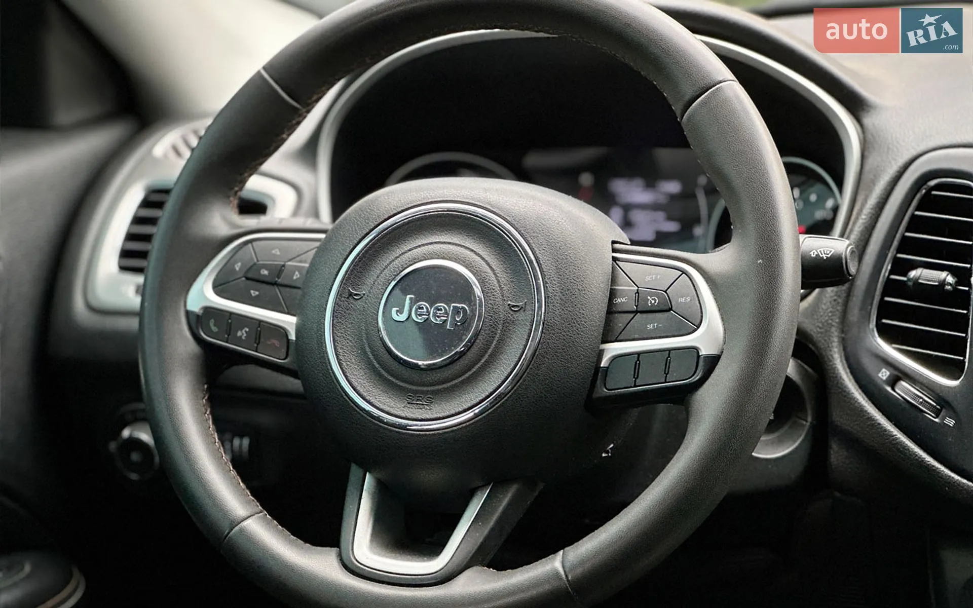 2020 Jeep Compass - мініатюра 13