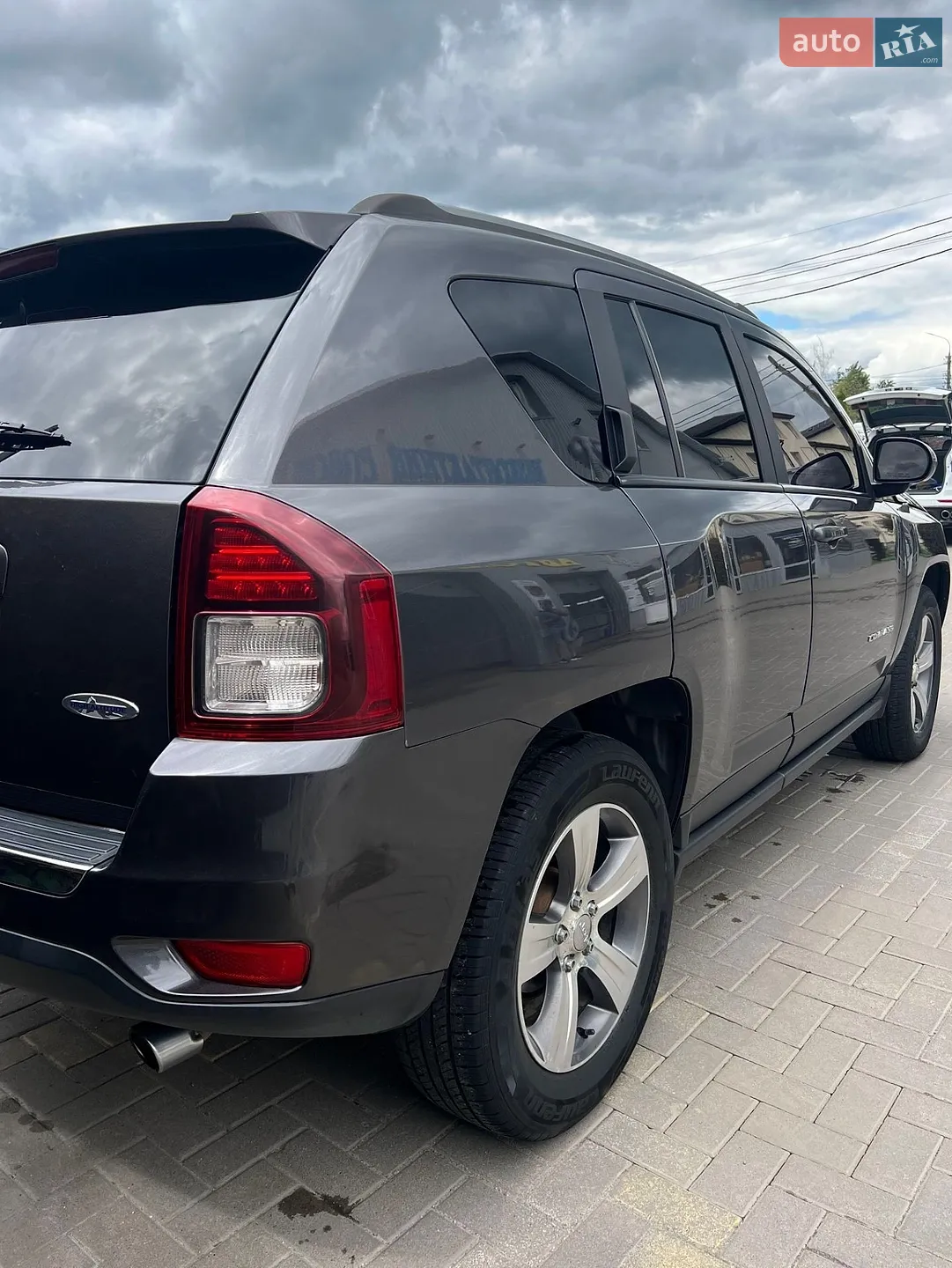 Jeep Compass 2016 VIN 1C4NJDEB5HD110082 фото оголошення 5 з 8