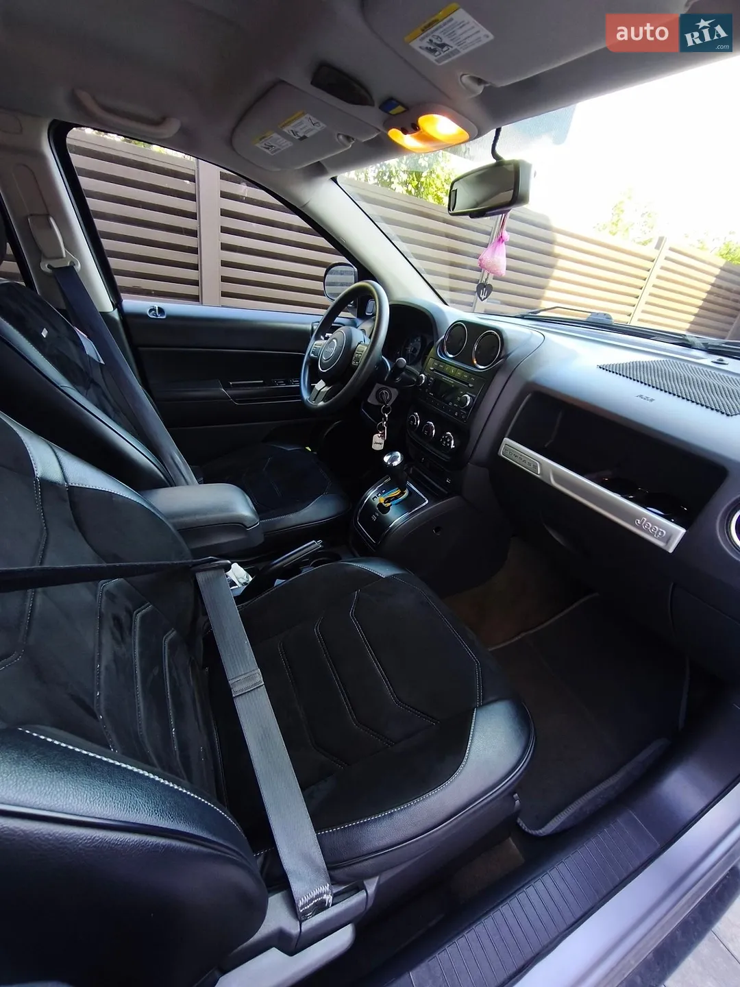 2016 Jeep Compass - мініатюра 11