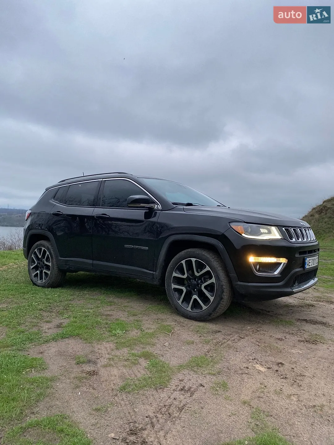 2017 Jeep Compass - мініатюра 3