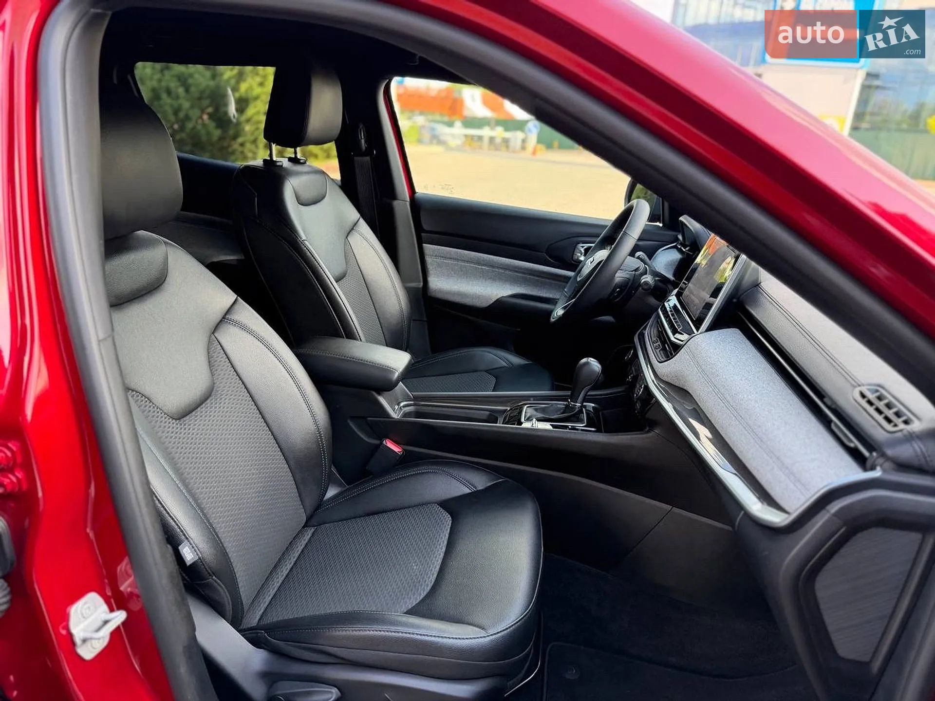 2025 Jeep Compass - мініатюра 23