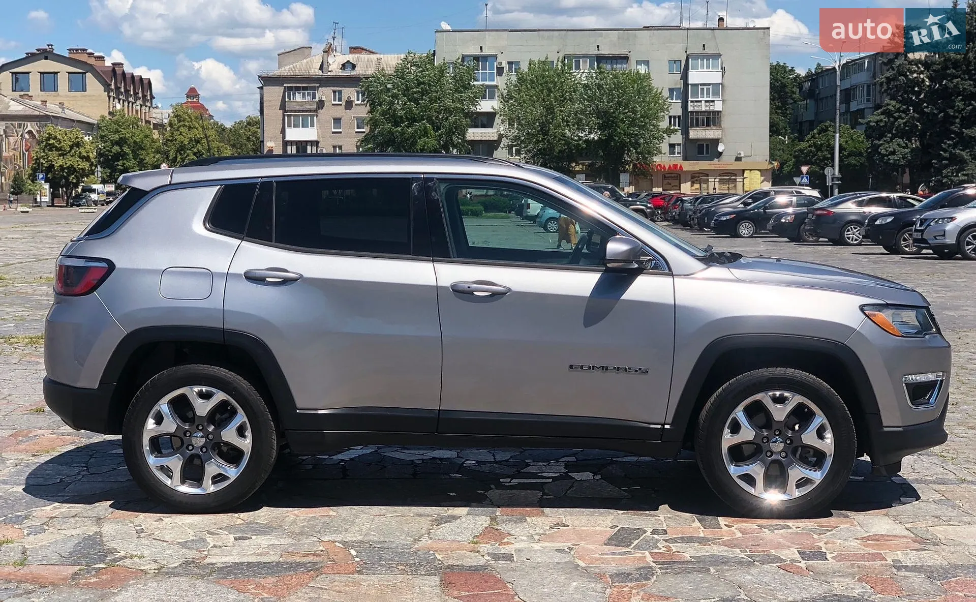 2019 Jeep Compass - мініатюра 12
